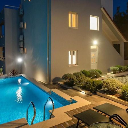 Villa Sena ราชานิ ภายนอก รูปภาพ